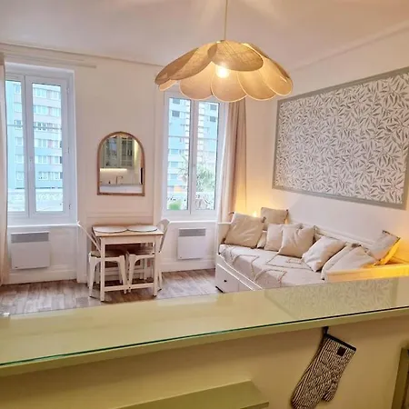 Le Nid Douillet Apartman *